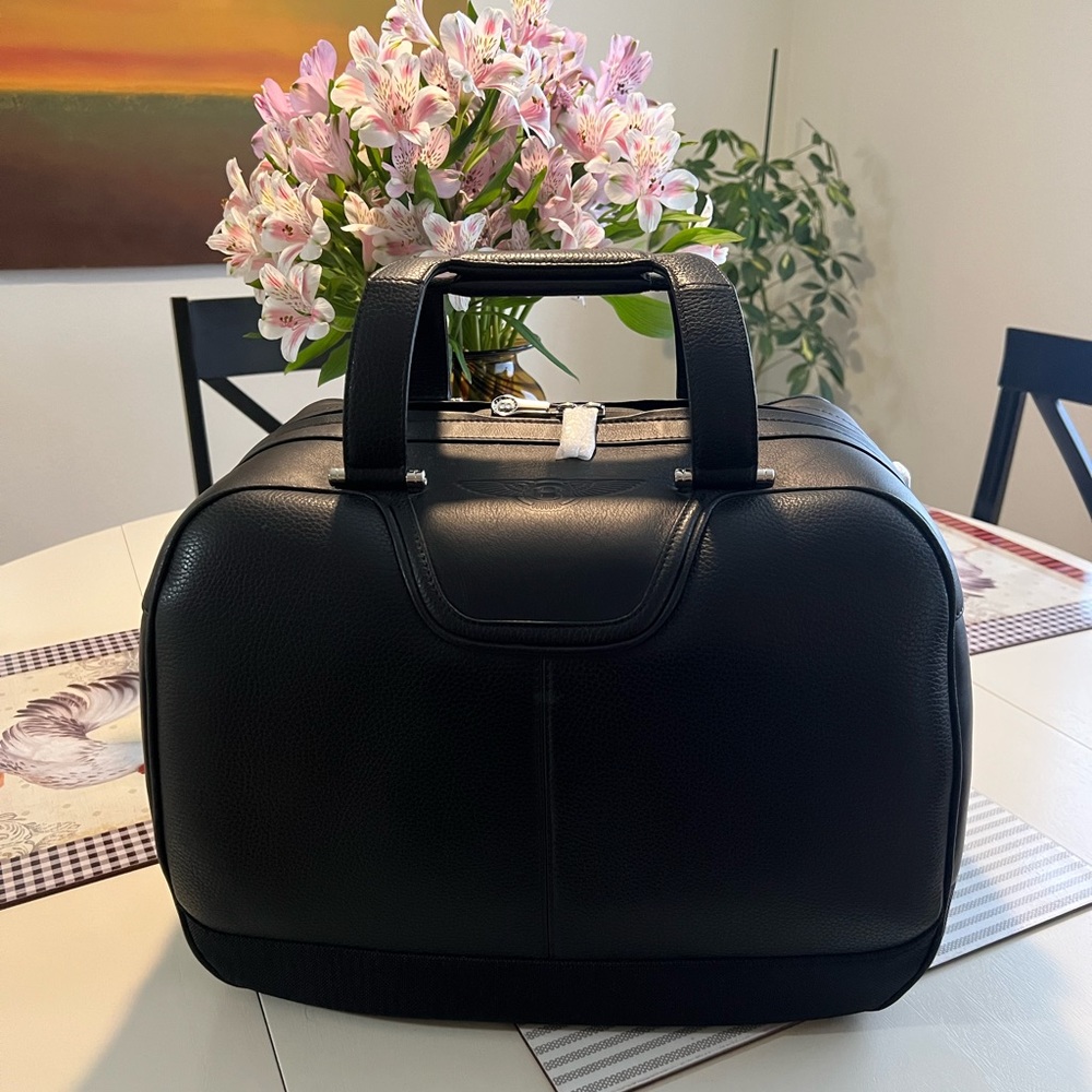 Limited Edition Bentley “Schedoni Modena” Italian Leather Luggage Bags